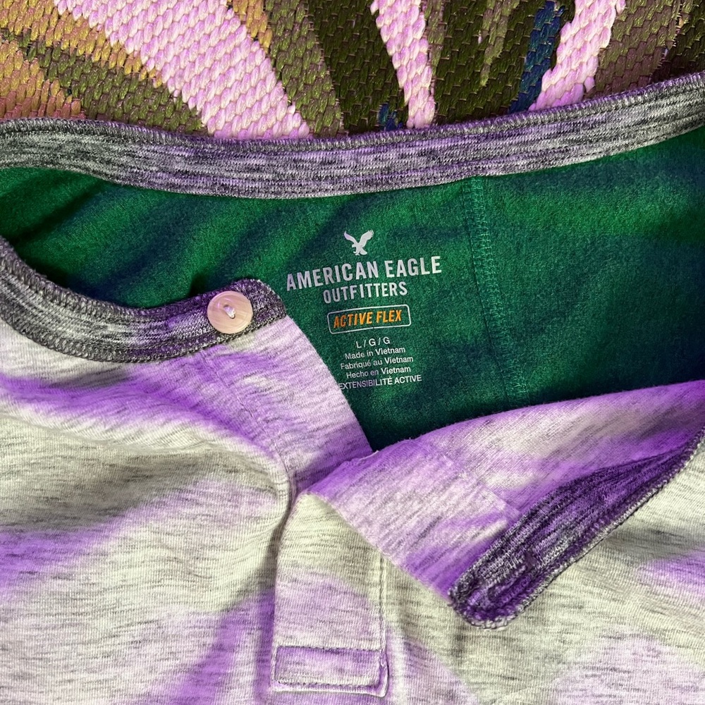 Men’s American eagle shirt - Picture 2 of 4